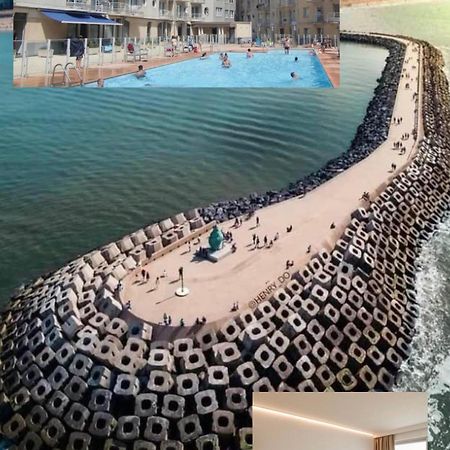 Studio Zwembad Met Frontaal Zeezicht Oostende Bagian luar foto